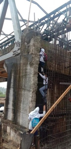 Viral Siswa Panjat Jembatan di Natal, Aktivis Mahasiswa: Pemda Madina Tidak Serius Membangun